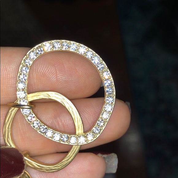 2/$25 Chico’s Geometric gold tone chain host pick! - Picture 8 of 8